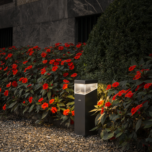 Tetragono Floor LED Lamp by Artemide Lamps