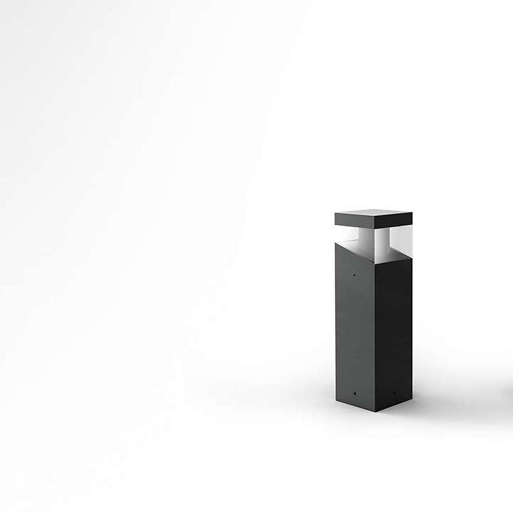 Tetragono Floor LED Lamp by Artemide Lamps