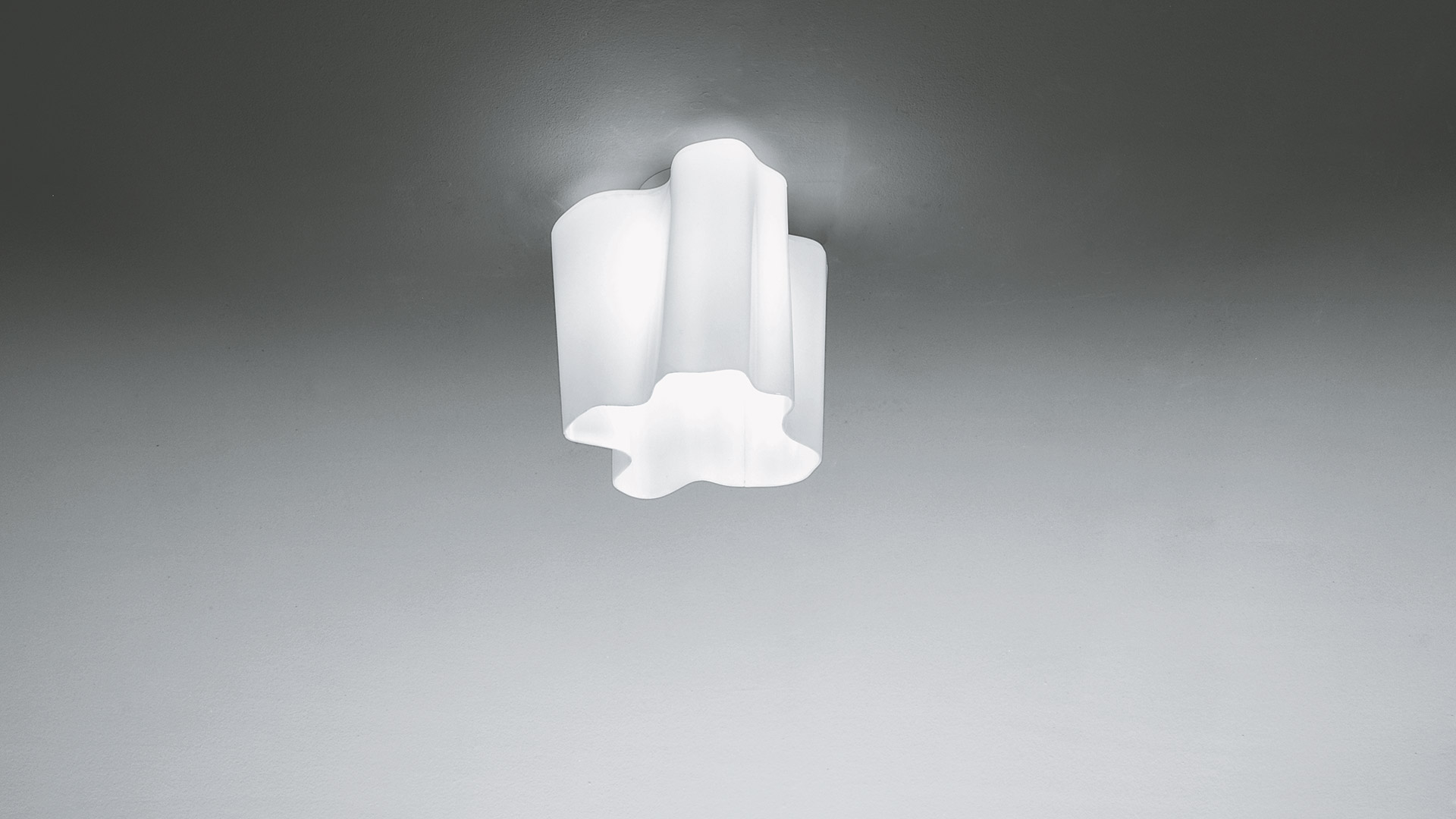 Logico Single Ceiling Lamp by Artemide Wall Lamps
