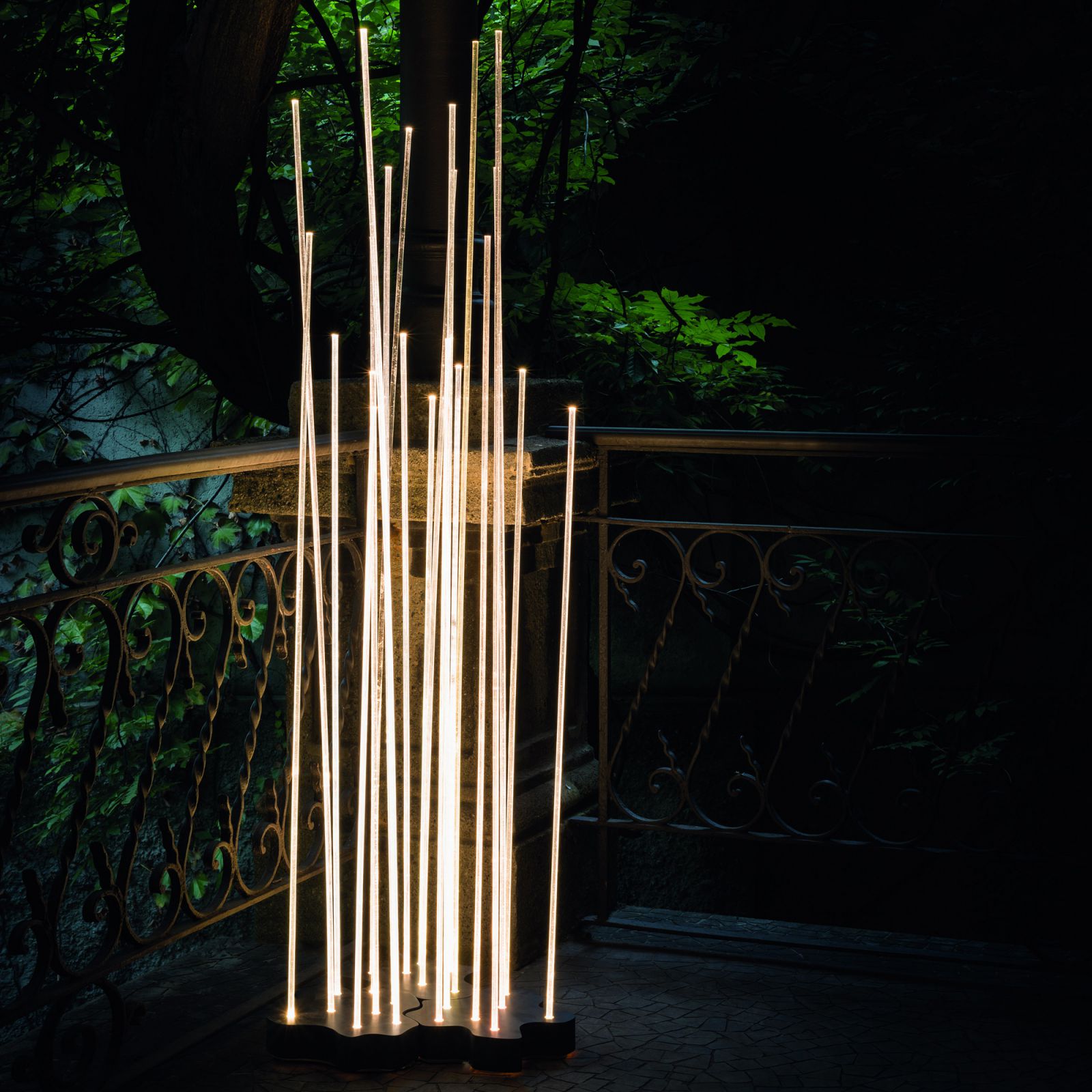 Reeds indoor Floor Lamp by Artemide Floor Lamps