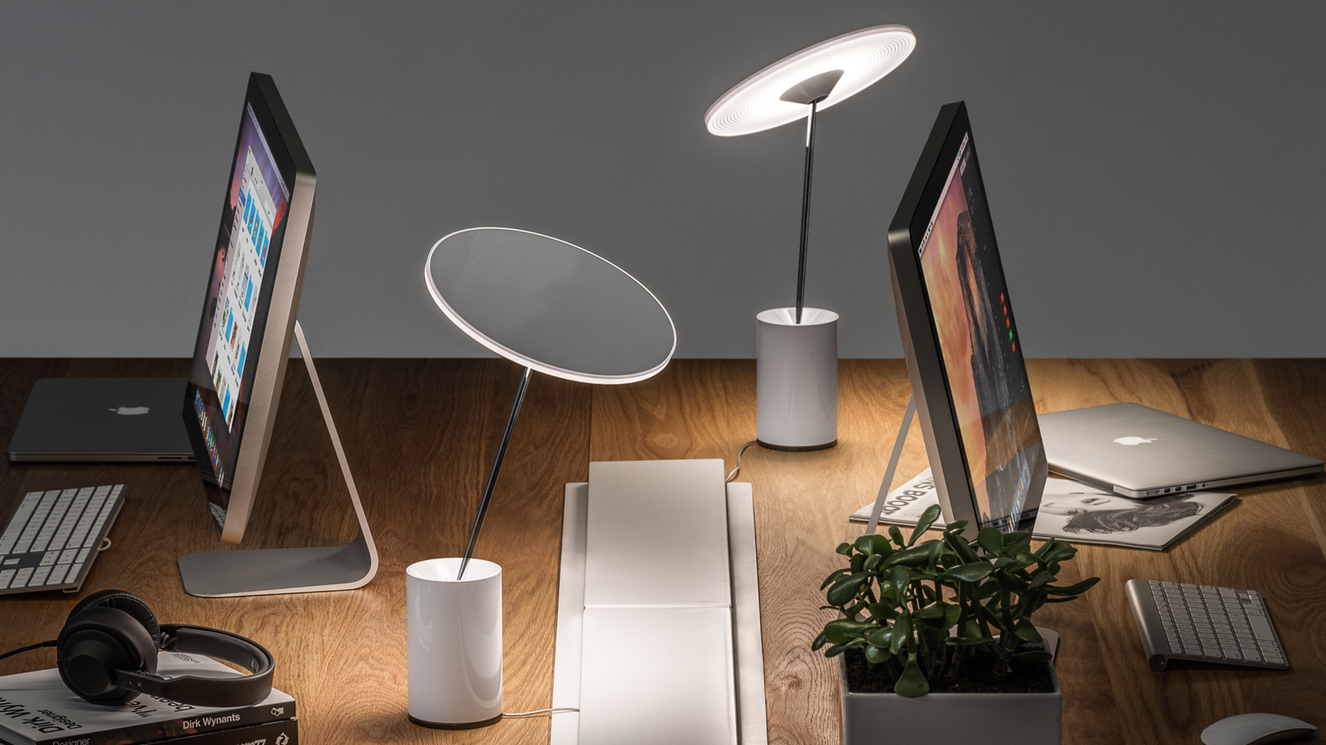 Sisifo Table Lamp by Artemide Lamps