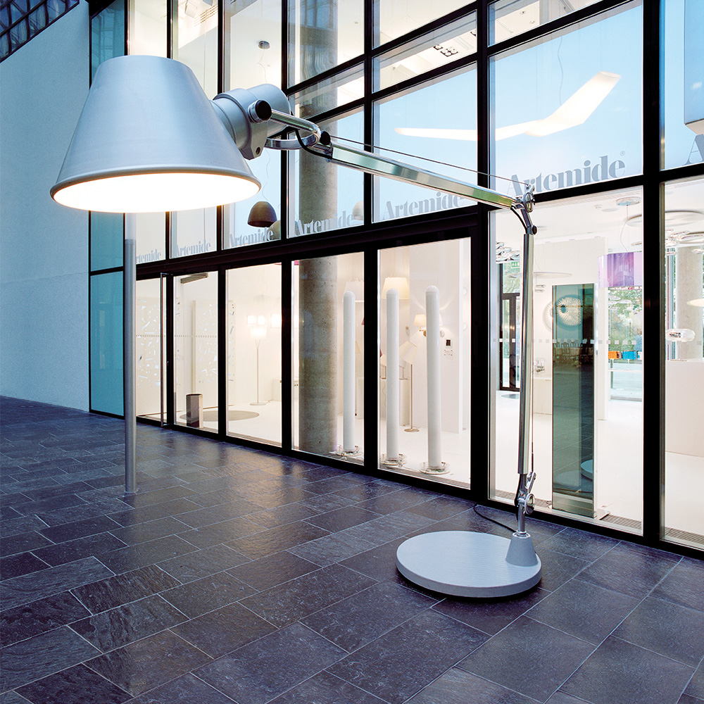 Tolomeo XXL LED Outdoor  by Artemide Lighting