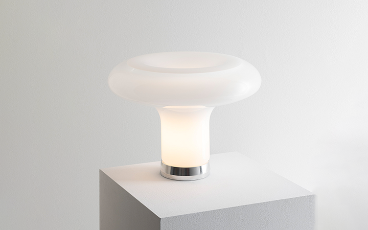 LESBO TABLE LAMP by Artemide Table Lamps