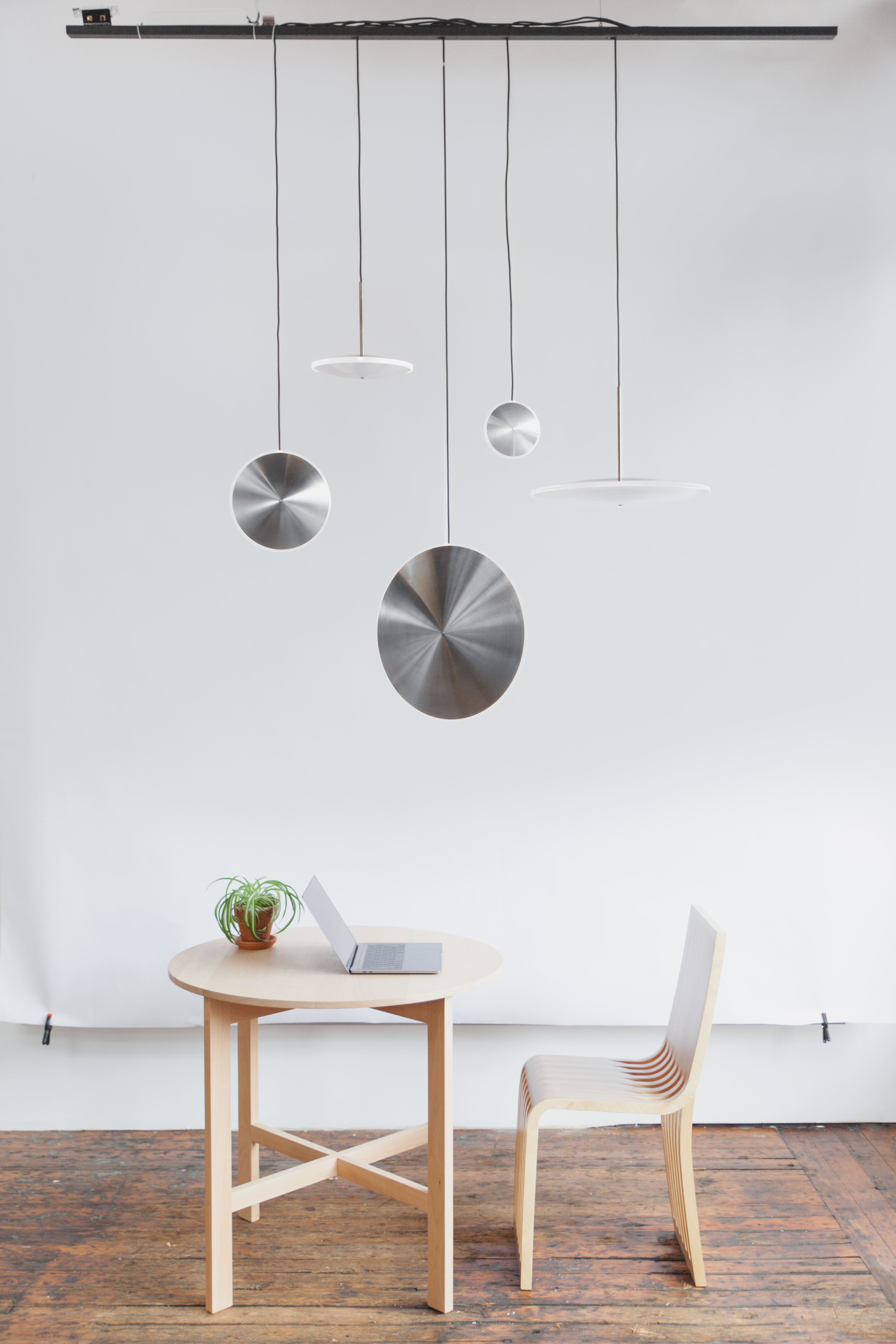 Chrona Horizontal Dish Pendant Lamp by Graypants Pendant Lamps
