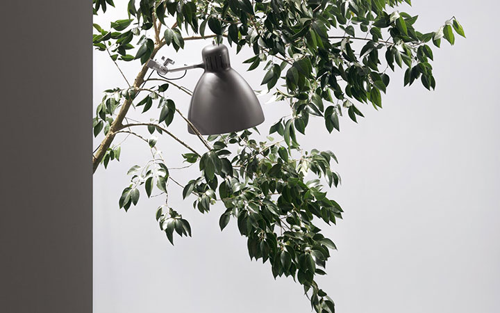 JJ BIG – GRIP OUTDOOR LAMP by Leucos Lamps