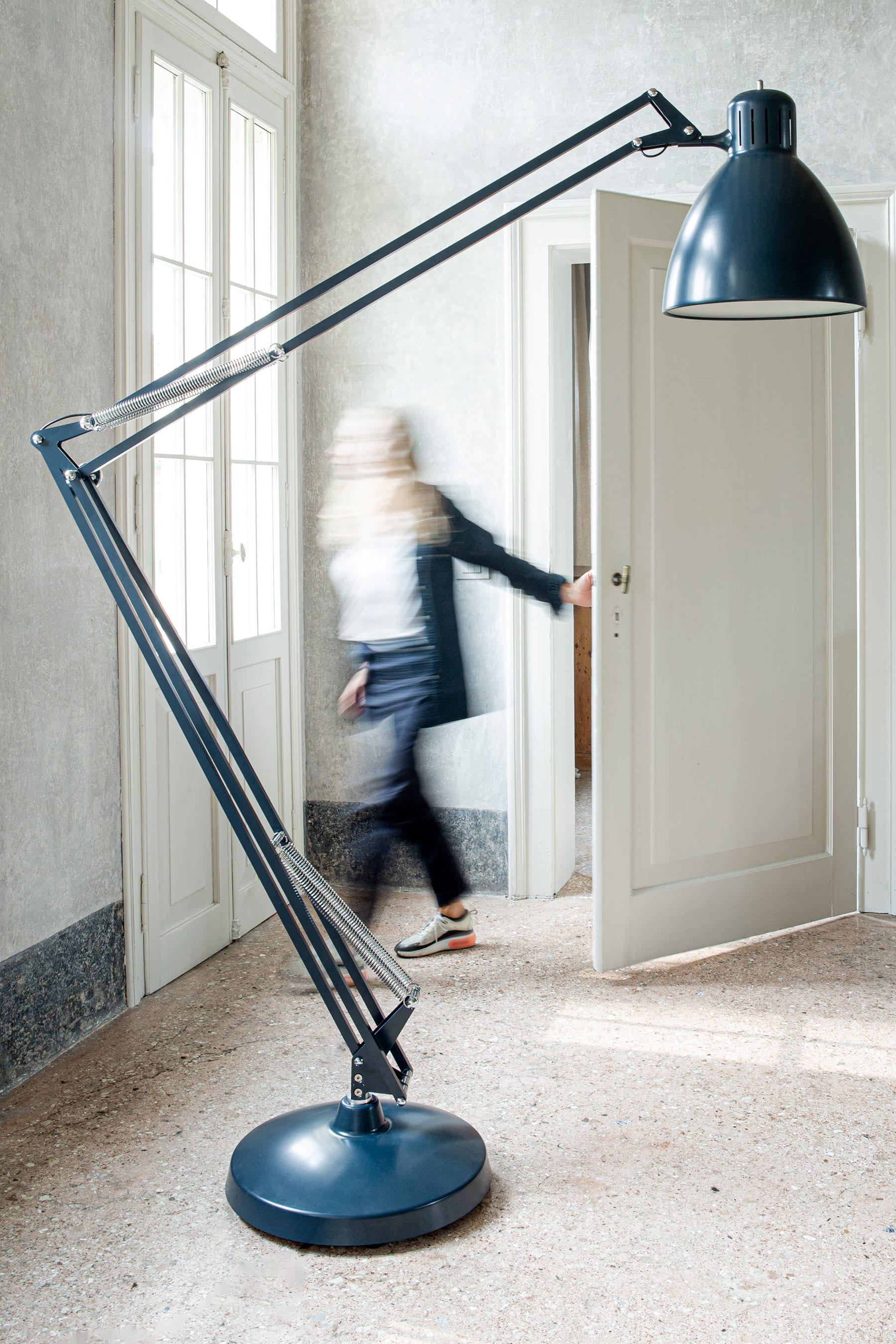 JJ BIG INDOOR FLOOR LAMP by Leucos Lamps