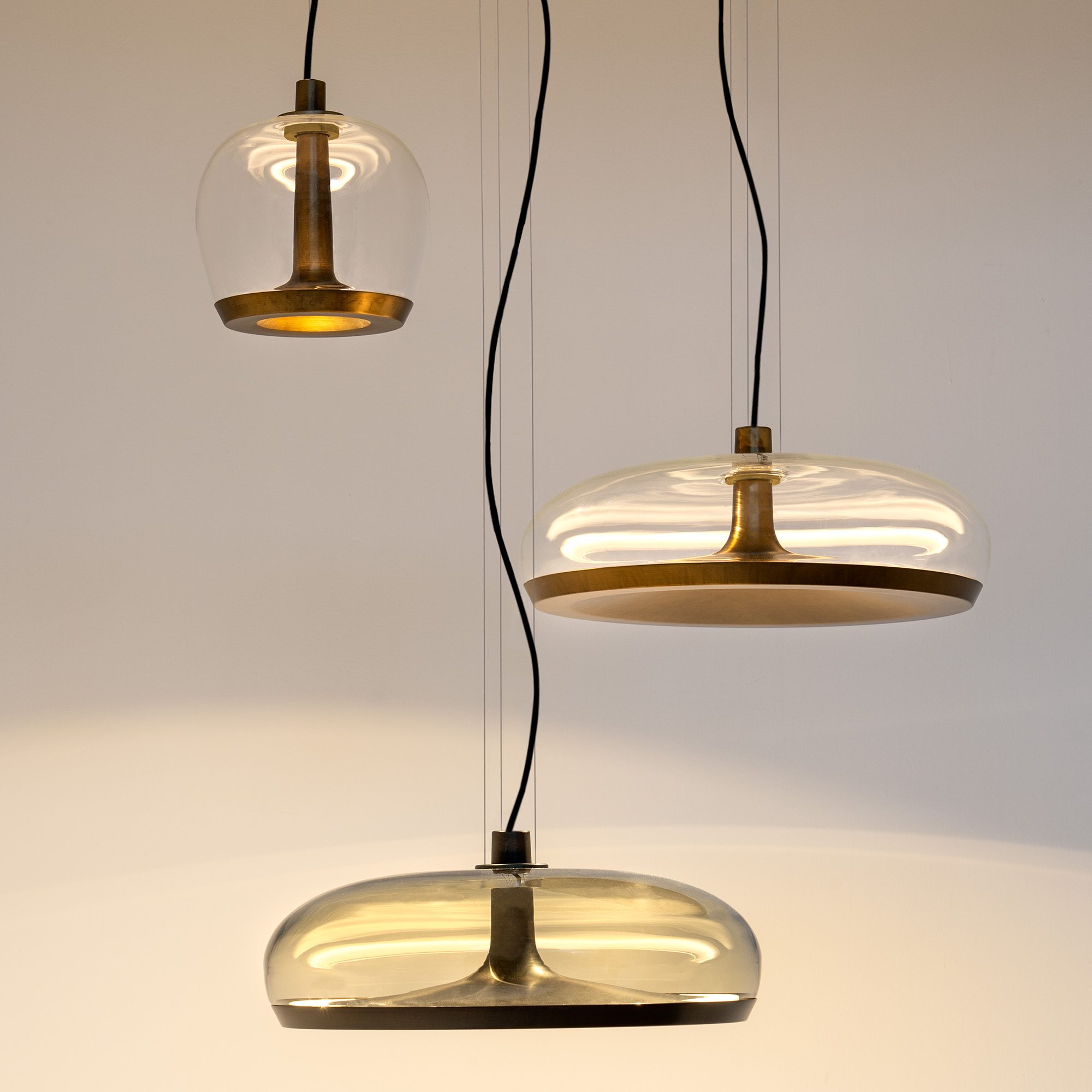 Aurelia S 22 Bold Pendant Lamp by Leucos Lamps