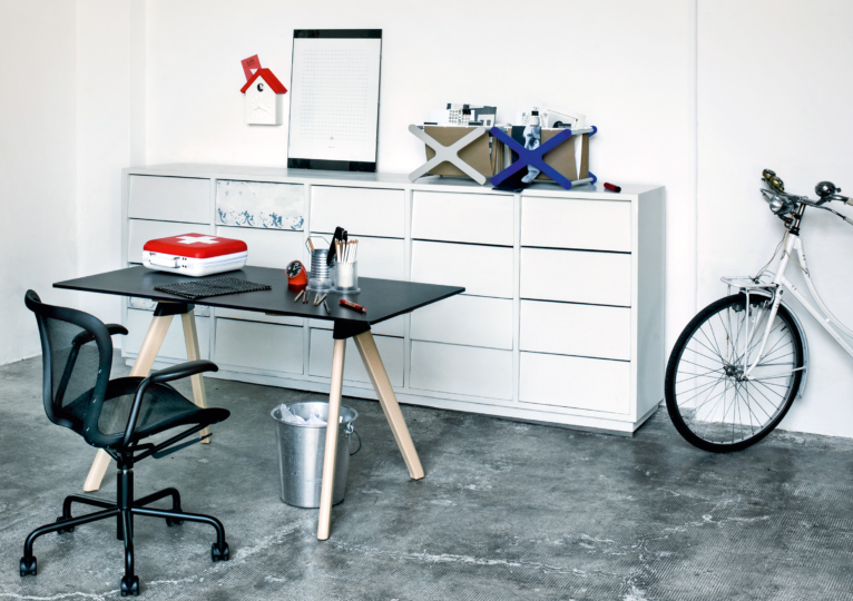 Cu-Clock  by Magis Accessories