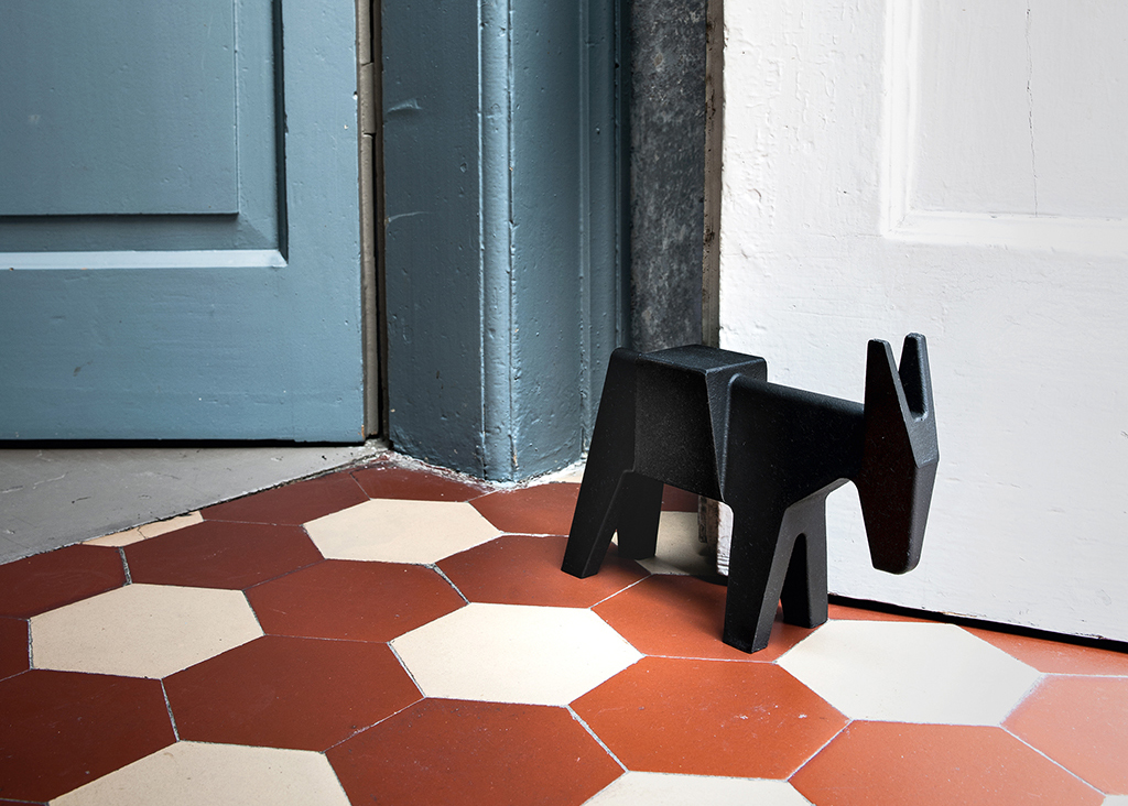 Ettore Doorstop by Magis 