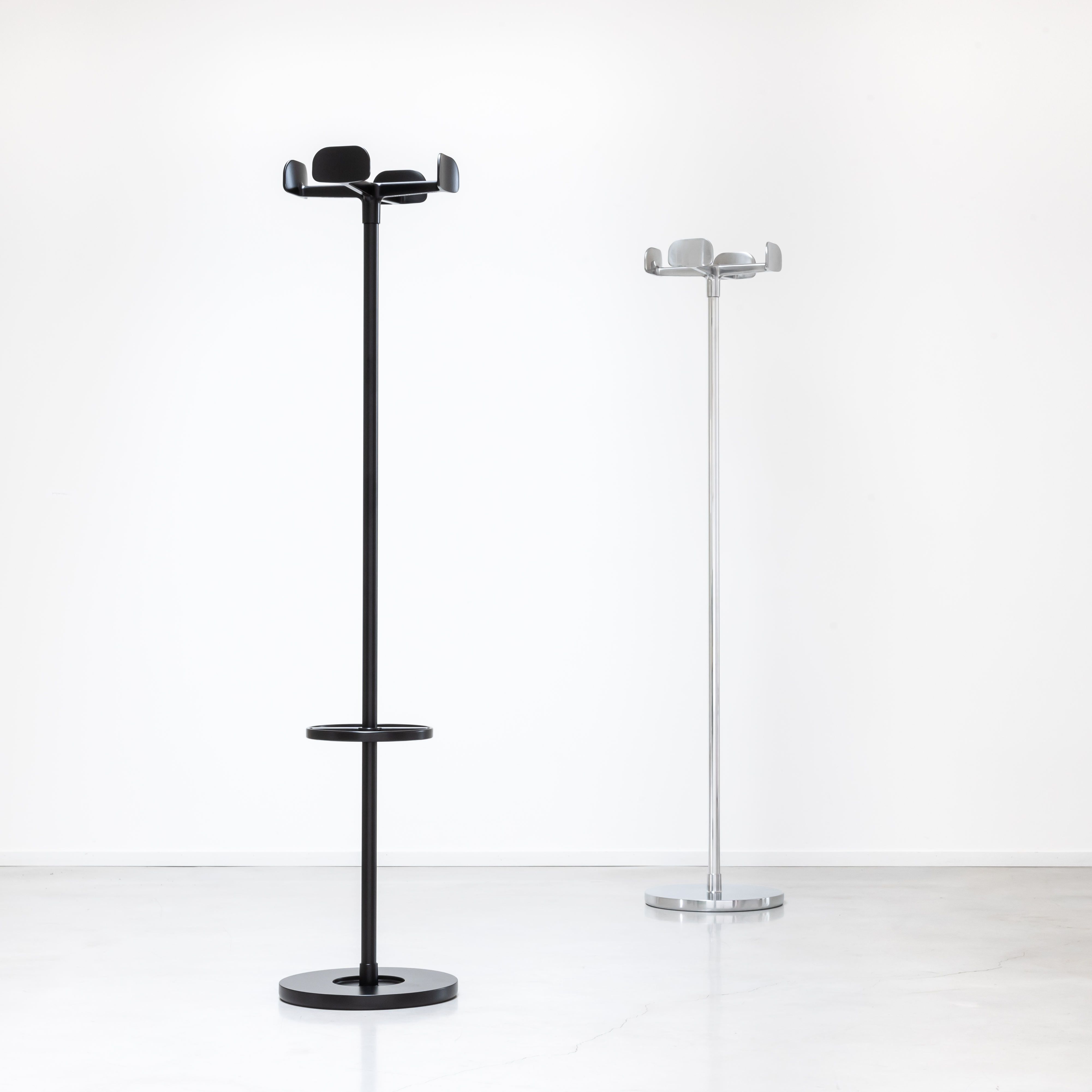 Four Leaves - Coat Stand by Magis Accessories