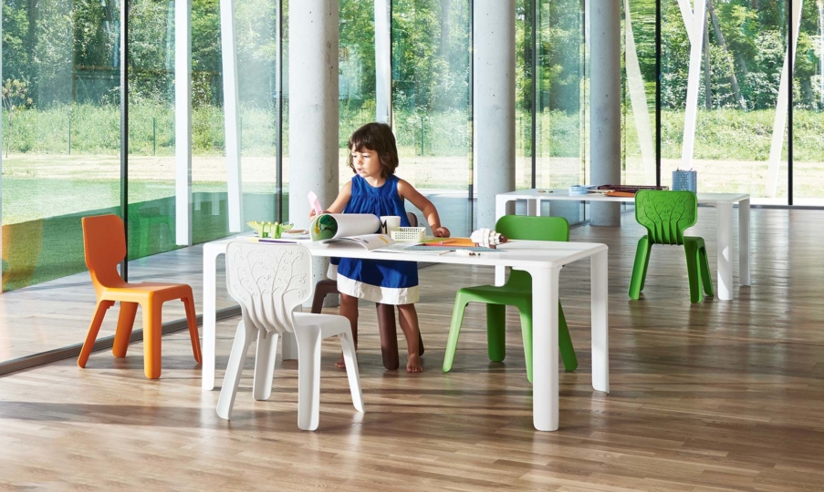 Linus Kids Table by Magis Accessories