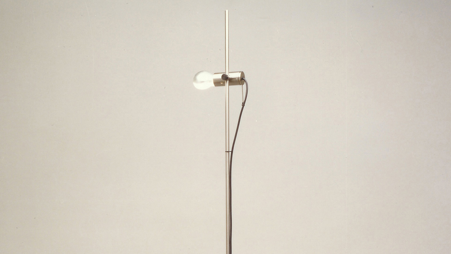 Agnoli Floor Lamp 387 by Oluce Floor Lamps