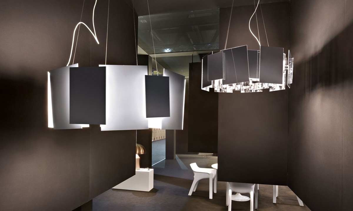 Coroa 480 Pendant Lamp by Oluce Lamps