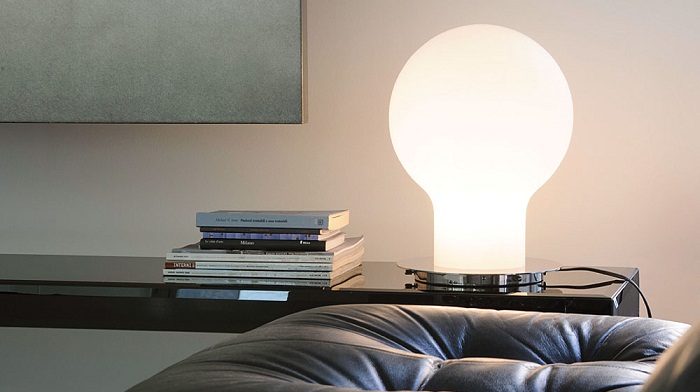 Denq 229 Table Lamp by Oluce Lamps