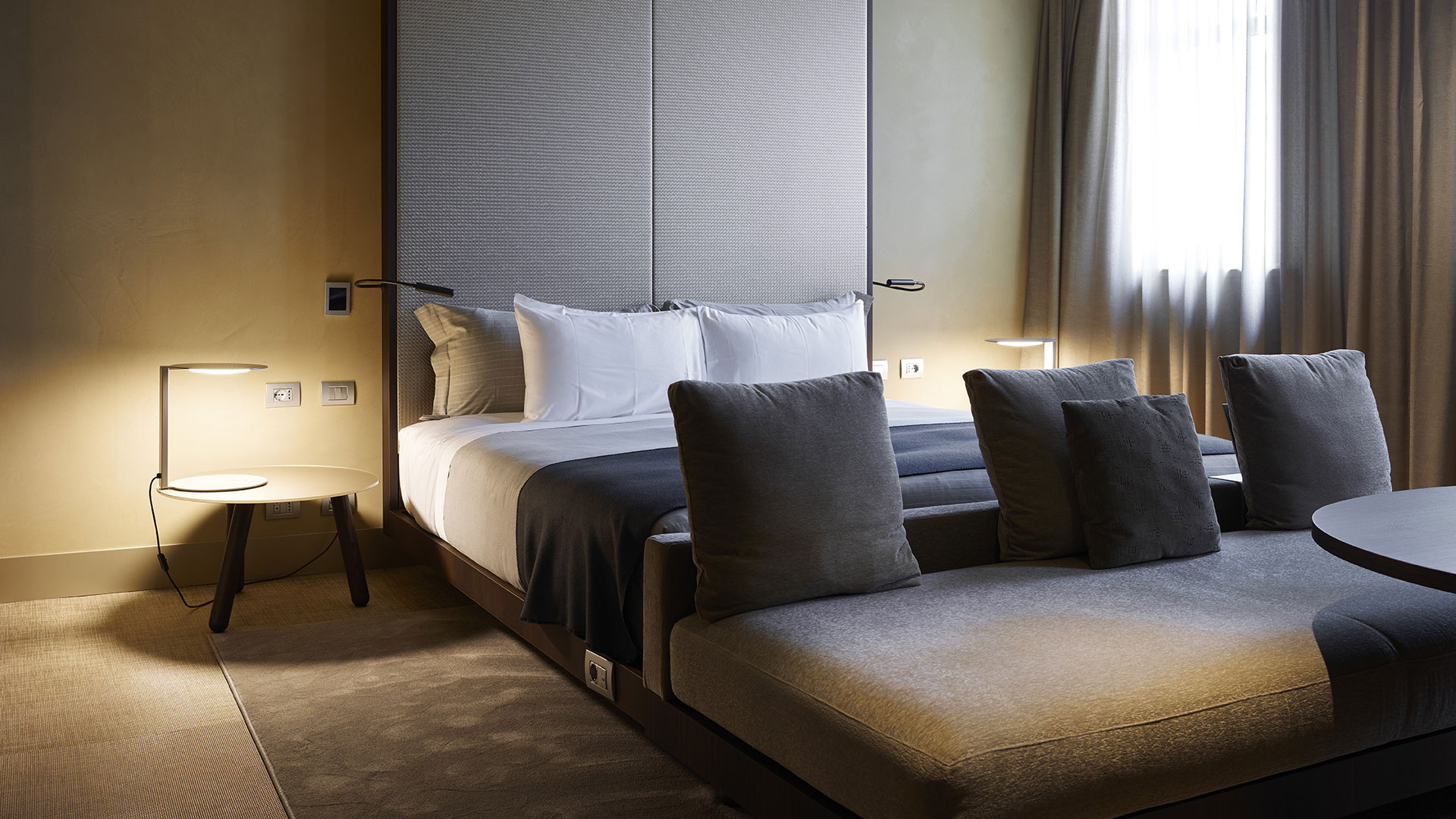 Duca Table Lamp by Oluce Lamps