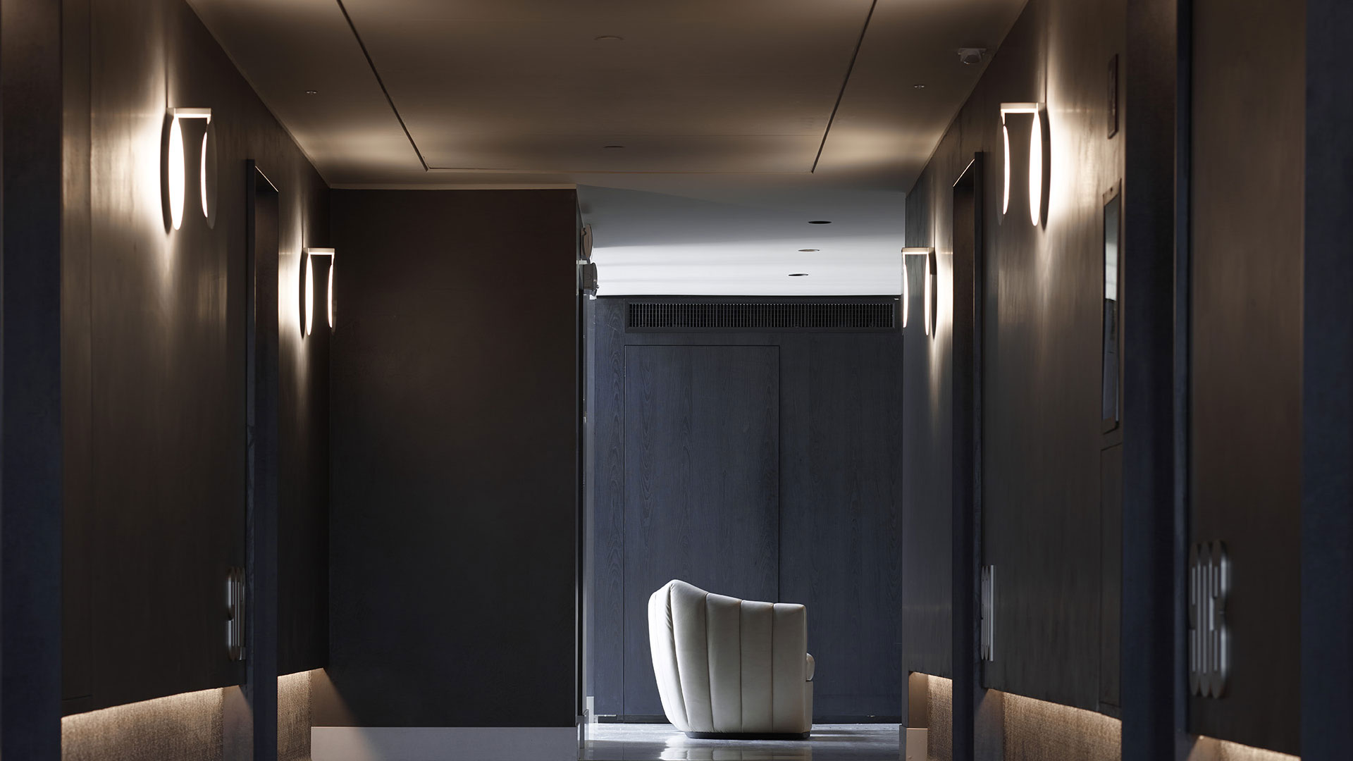 Duca Wall Lamp by Oluce Lamps