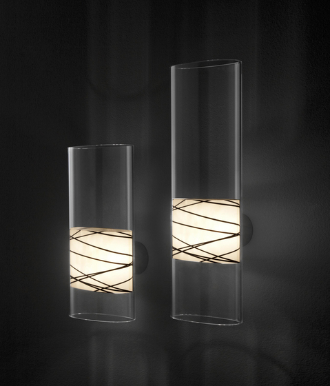 Line 147 Wall Lamp by Oluce Lamps