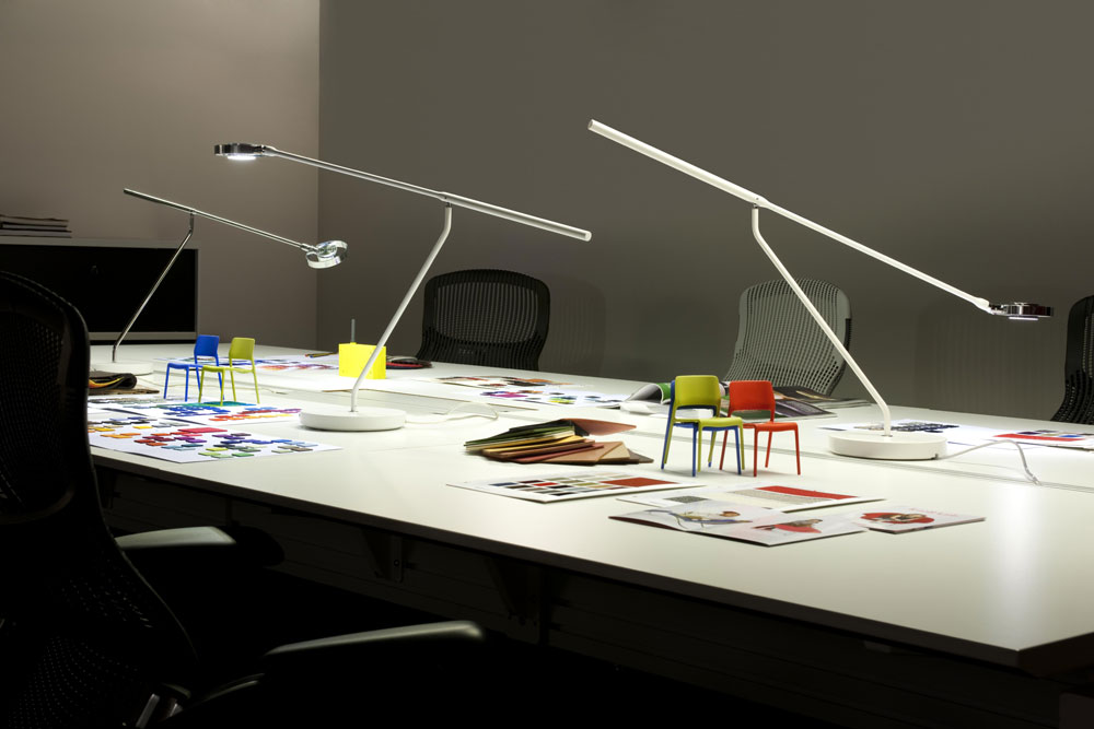 Lutz 290 Table Lamp by Oluce Lamps