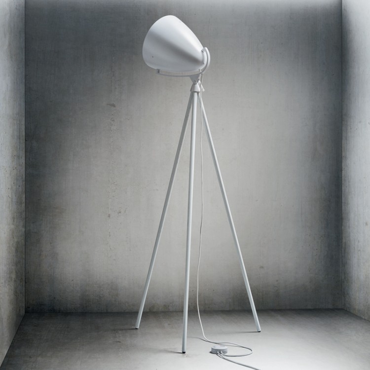 Faro Next Floor Lamp by Pallucco Floor Lamps