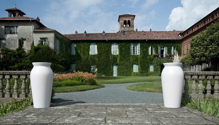 June Outdoor Pot by Serralunga Planters Round