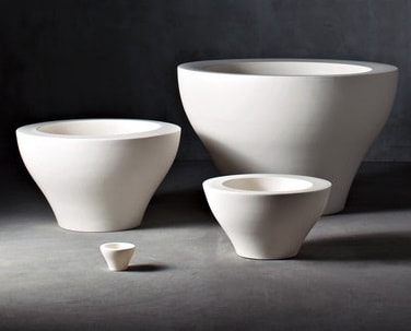 Ming Etto Small Planters by Serralunga Planters Round