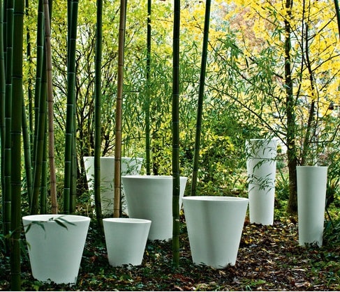 New Pot Planters 23, 28 by Serralunga Planters Round