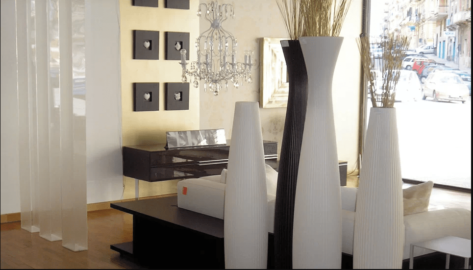 Scarlett Planters Pot by Serralunga Planters Round