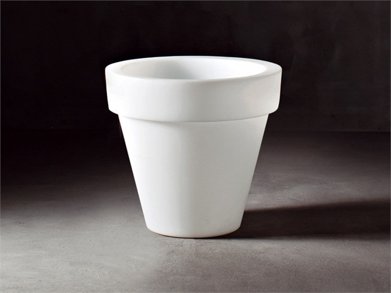 Vase Three Planters by Serralunga Planters Round