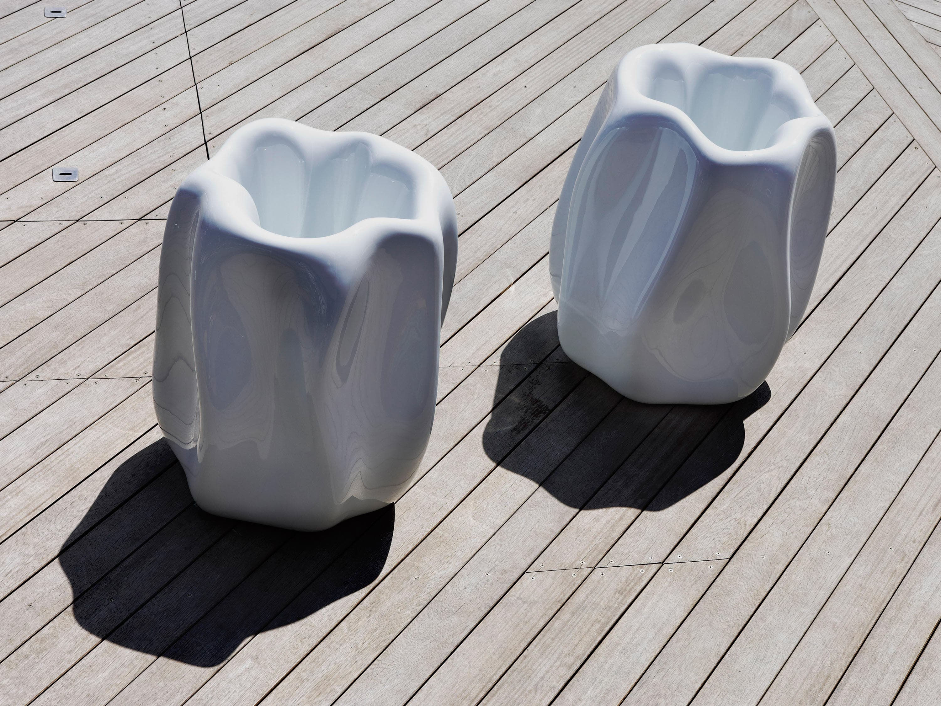 New Wave Outdoor Planters by Serralunga Planters Round