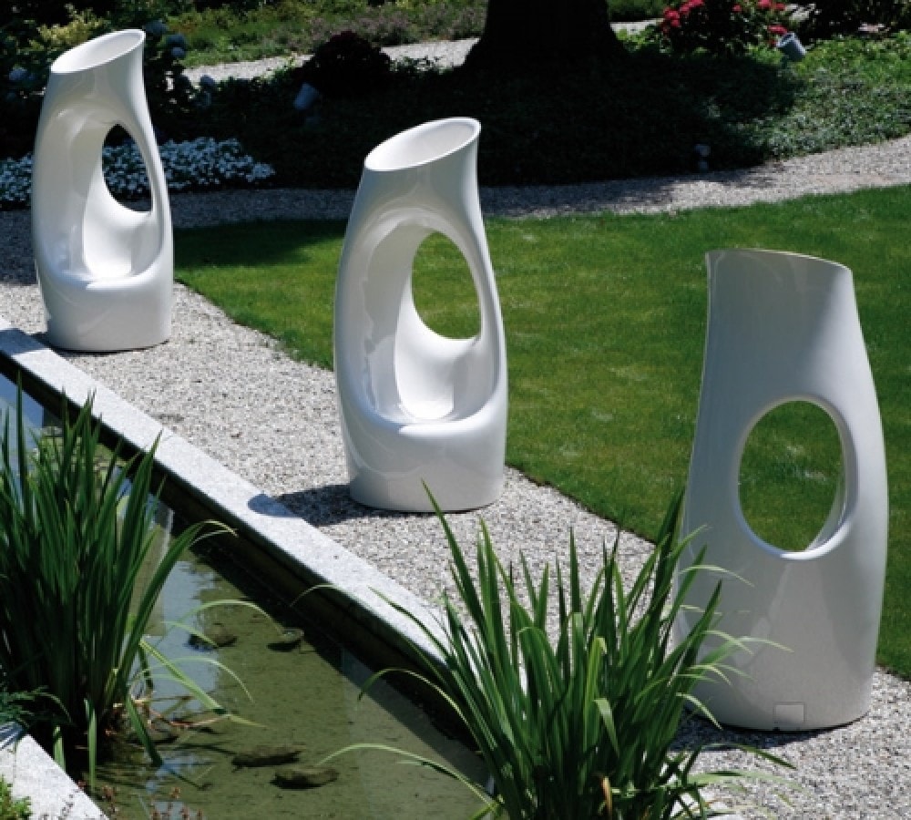 Hollyall Outdoor Planters by Serralunga Planters Round