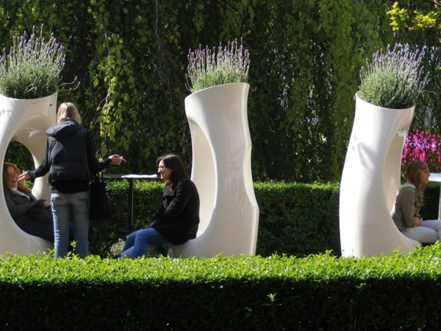 Hollyall Outdoor Planters by Serralunga Planters Round