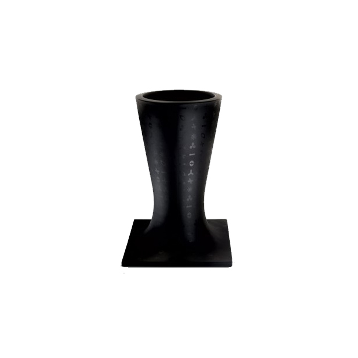 Kronik Outdoor Pot by Serralunga Planters Round