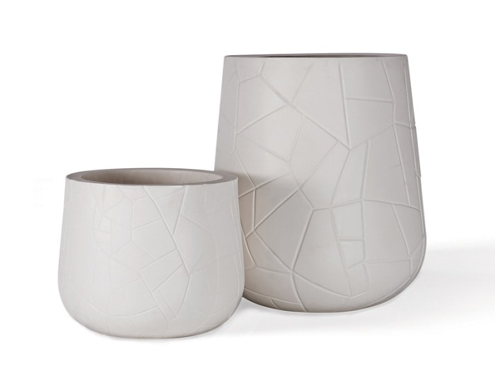 Memory Outdoor Pot by Serralunga Planters Round
