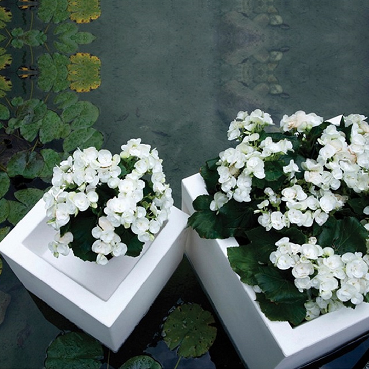 Cubotti Outdoor Planters by Serralunga Planters Round