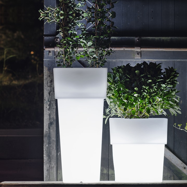 Torre Planters Illuminated by Serralunga Planters Illuminated