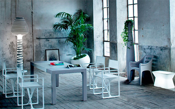 Lady Mary Floor Lamp by Serralunga Floor Lamps