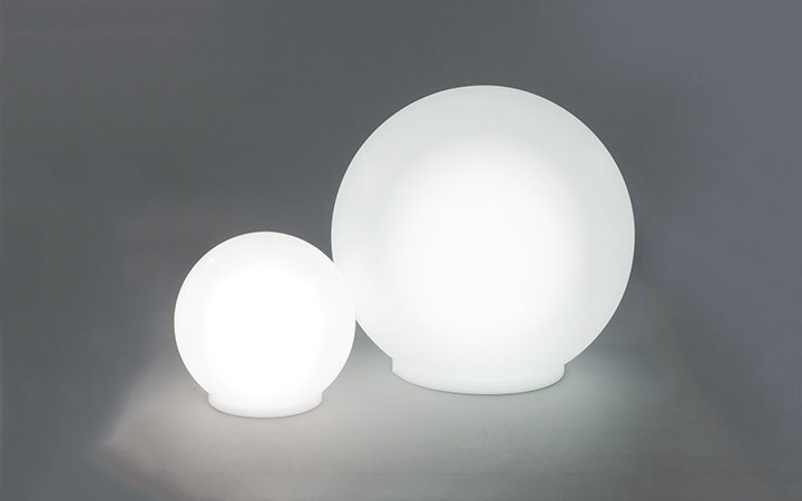 Atmosfera Outdoor Floor Lamp by Serralunga Floor Lamps