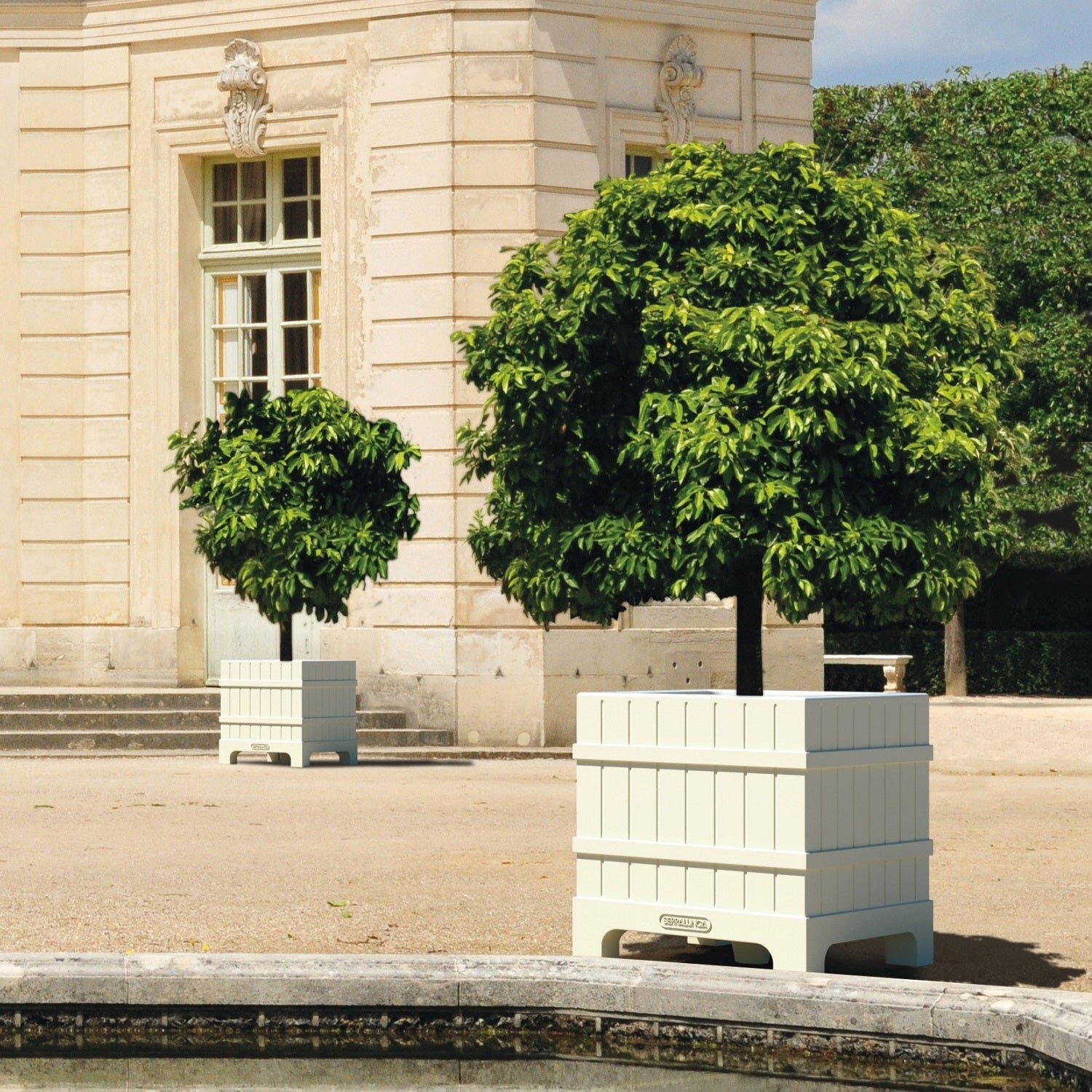 Versailles Planter by Serralunga Planters Square