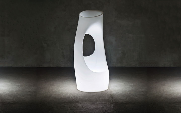 Hollyall Outdoor Illuminated Planters by Serralunga Planters Round